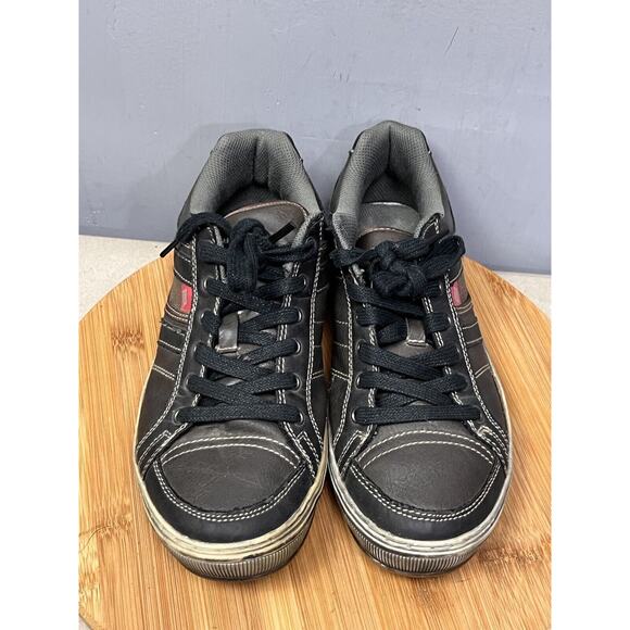 DAY FIVE Revolution Shoes Mens Size 8M Gray Black Sneakers Skater Casual - Picture 2 of 11